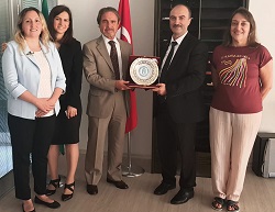 Öğrenci İşleri Daire Başkanlığımızdan Brezilya Büyükelçiliğine Ziyaret