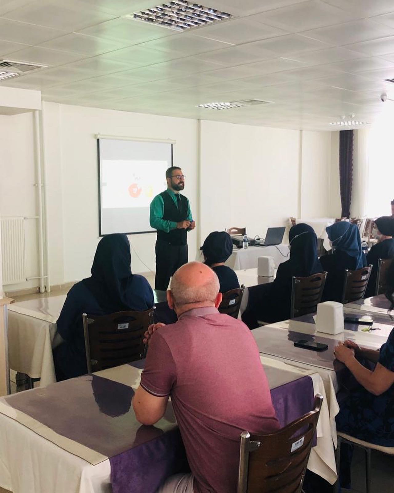 Huzurevinde Krize Müdahale Ve Öfke Kontrolü Eğitimi