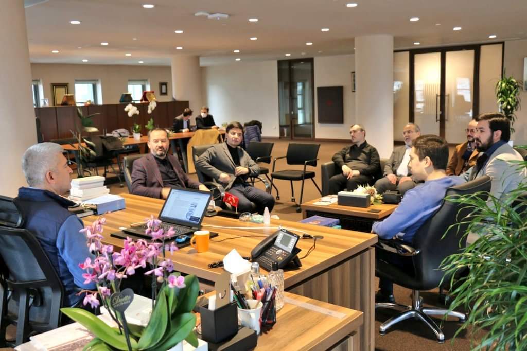 Taşkent Devlet Hukuk Üniversitesinden Gelen Heyetle Beraber AYBÜ Rektörü ve Merkez Müdürü Millet Kütüphanesini Ziyaret Etti.   