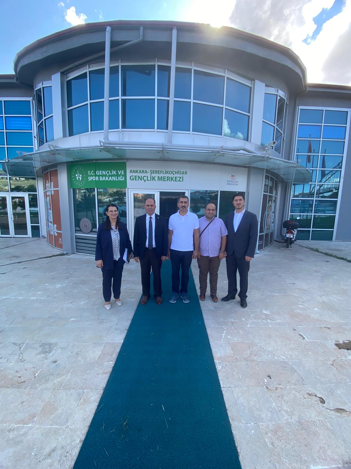 Şereflikoçhisar Uygulamalı Bilimler Fakültemizden Şereflikoçhisar Gençlik Merkezine Ziyaret Gerçekleştildi.