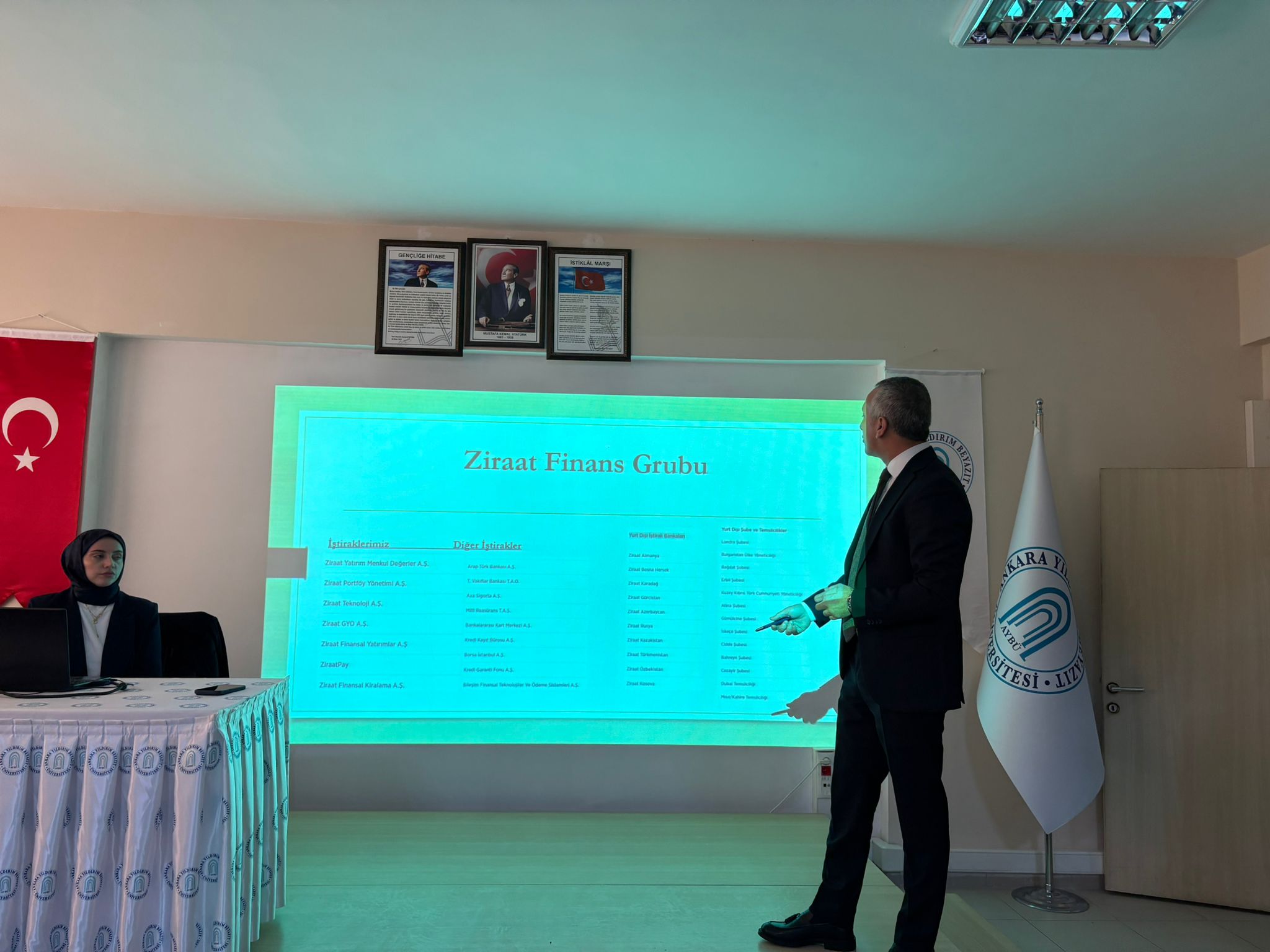 Tuzgölü Buluşmaları Kapsamında Ziraat Bankası Şube Müdürü Dr. Yalçın Kılıç’tan Öğrencilerimize Seminer Düzenledi.