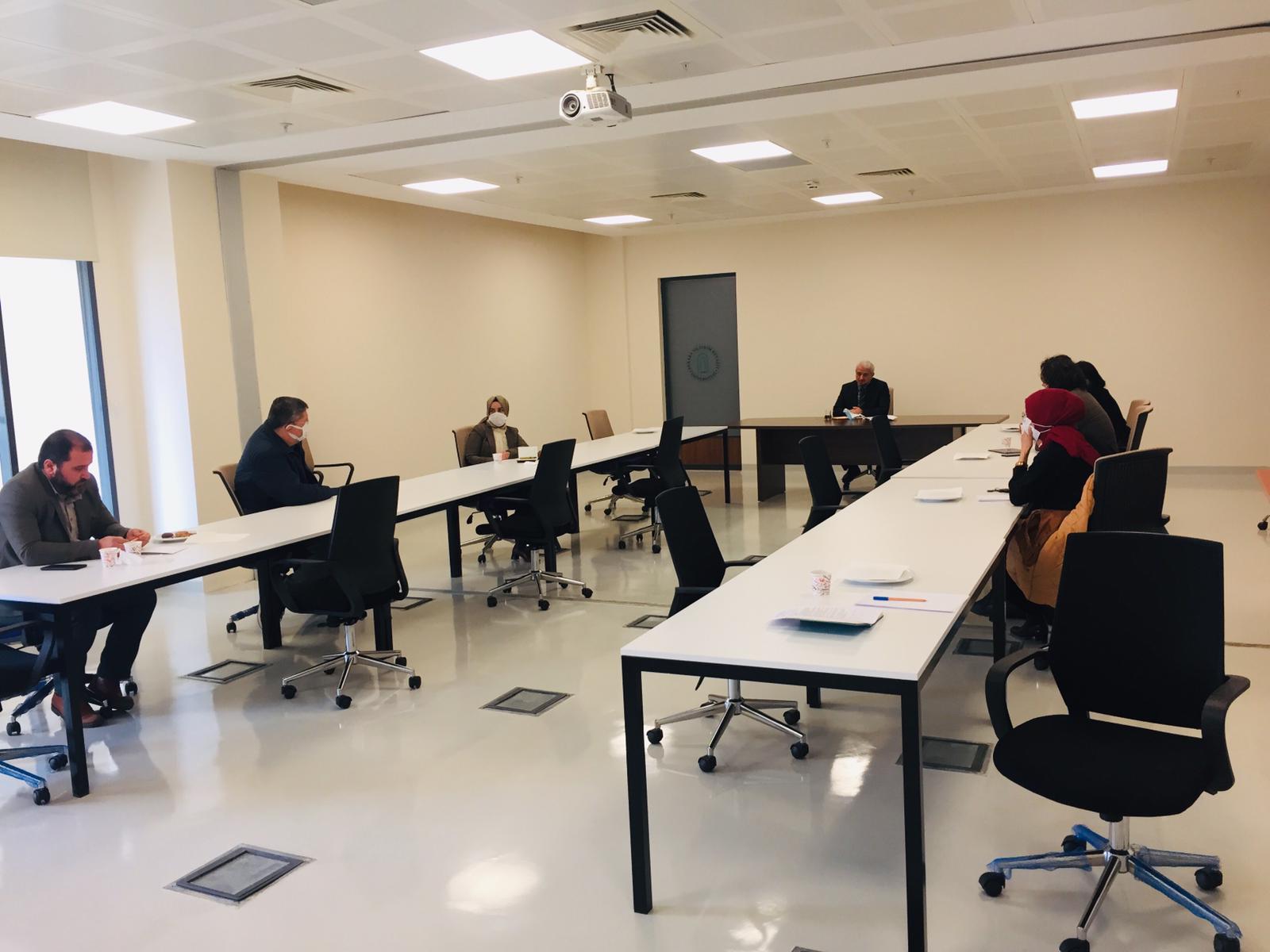 Dekanımız Arif ANKARALI Bölüm Başkanları ve Kalite Kurulu Temsilcileri ile Toplantı Gerçekleştirdi. 