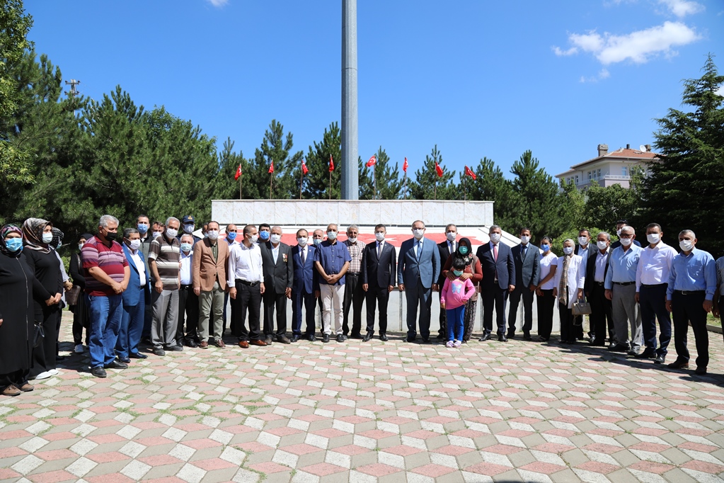 Meslek Yüksekokulumuzun Çubuk'ta Gerçekleştirilen 15 Temmuz Programında Temsili