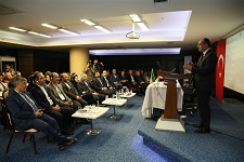 Üniversitemizde Çağdaş İran Edebiyatında Kadın Sempozyumu Gerçekleştirildi