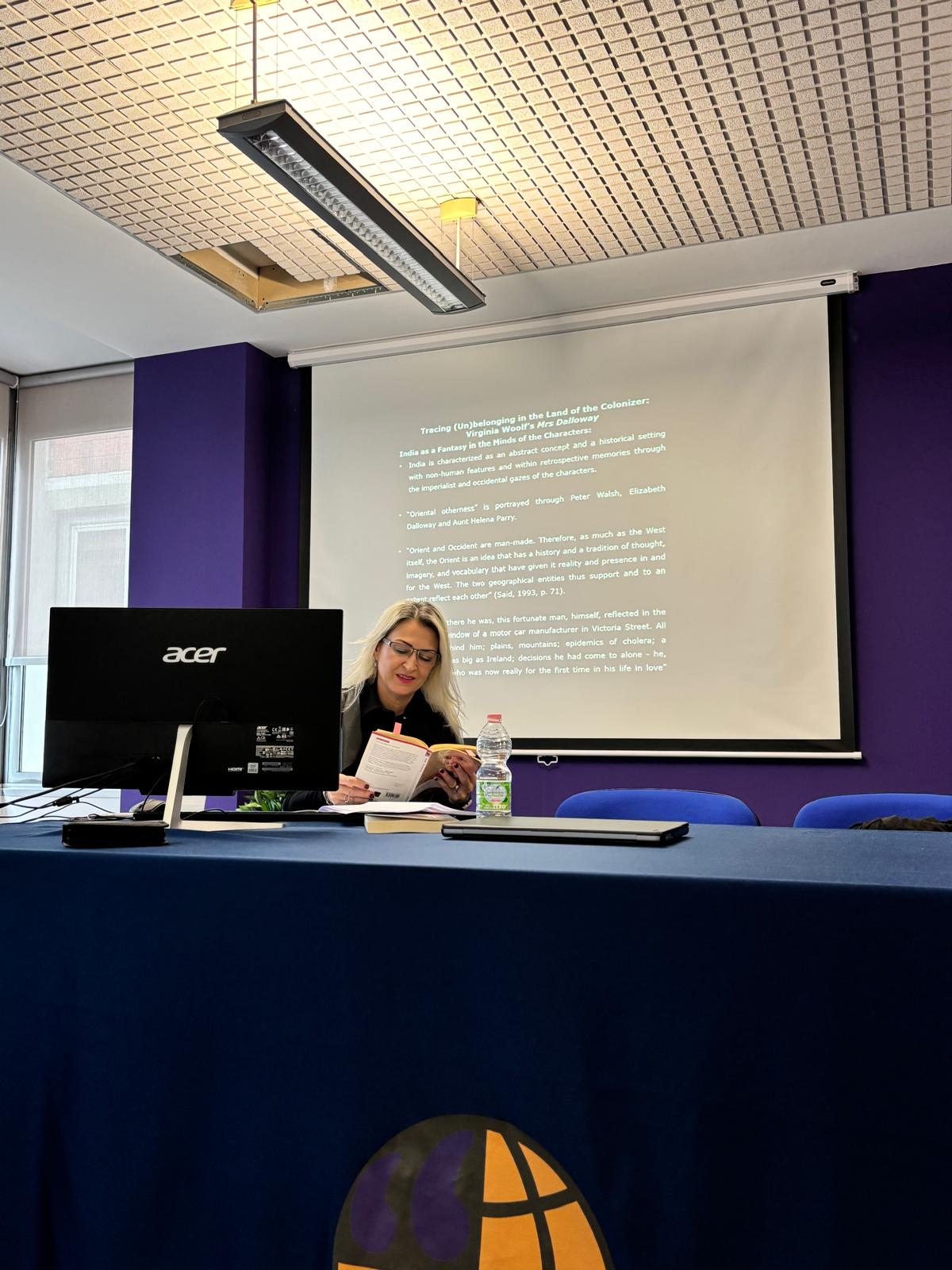 Dr. Tuğba KARABULUT, Erasmus Plus Staff Mobility Kapsamında Roma Columbus Academy'de "Keynote Speaker" Olarak Konuşma Gerçekleştirdi