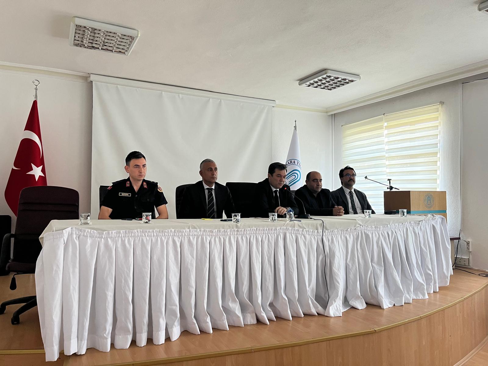 Şereflikoçhisar Kaymakamı Sayın Taner TENGİR ve İlçemizin Protokol Heyeti Öğrencilerimizle Buluştu.