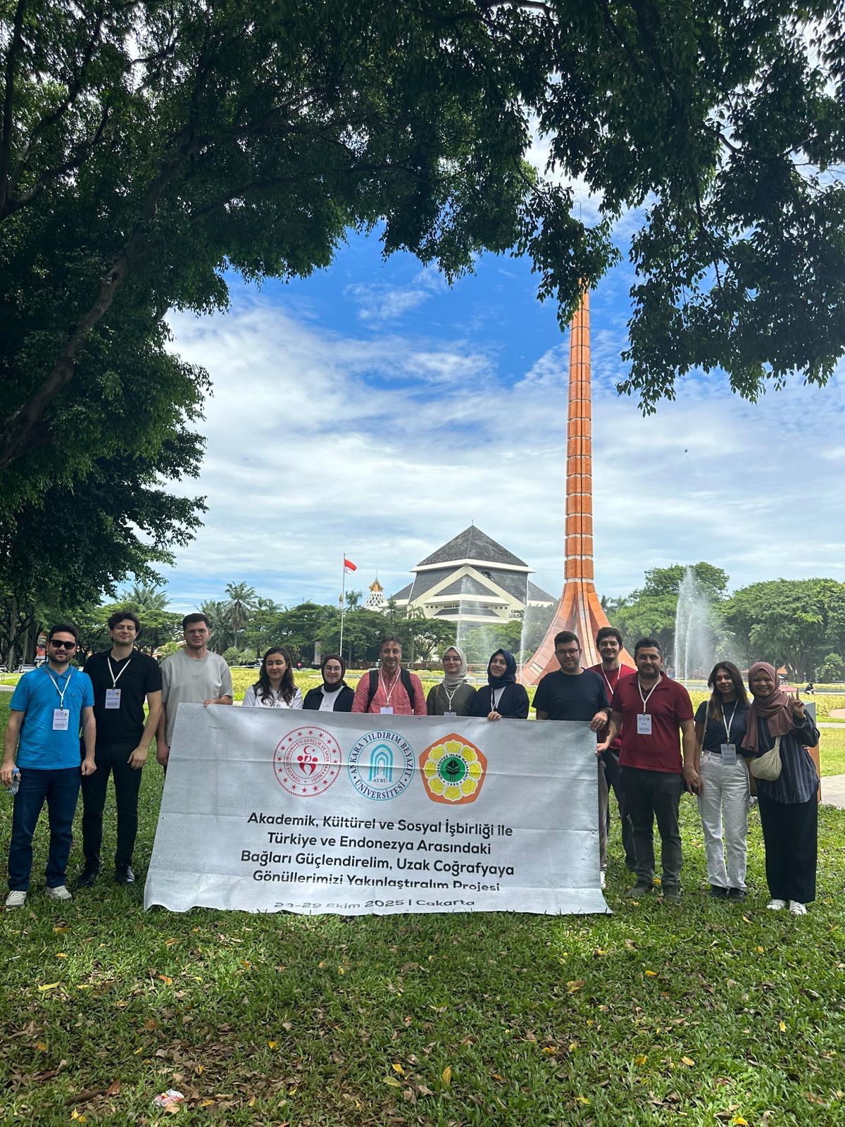 “Akademik, Kültürel ve Sosyal İşbirliği ile Türkiye ve Endonezya Arasındaki Bağları Güçlendirelim, Uzak Coğrafyaya Gönüllerimizi Yakınlaştıralım” Projesi Başarıyla Tamamlandı