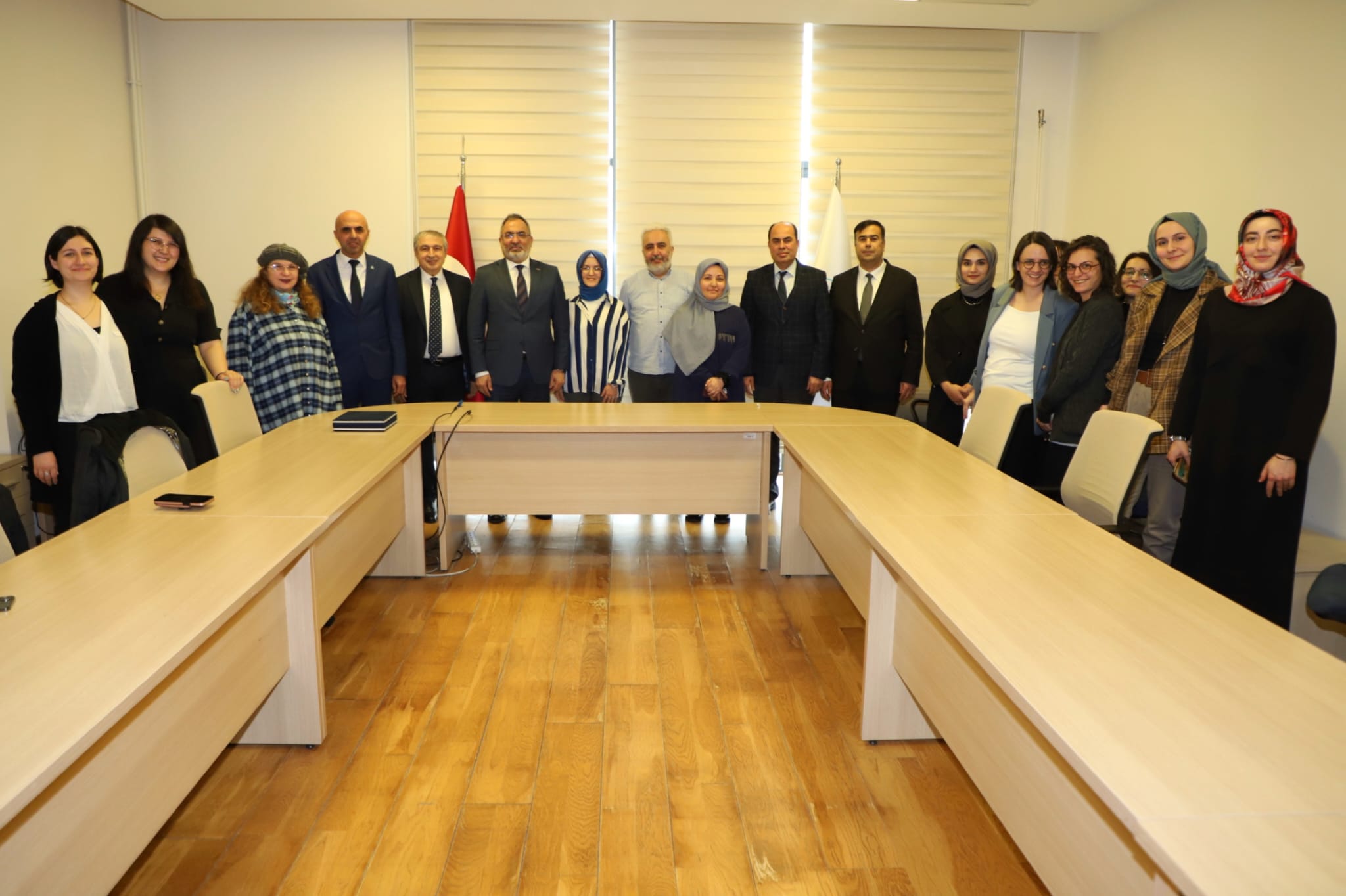 Rektörümüz KÖSEOĞLU'ndan Psikoloji Bölümüne Akreditasyon Konulu Tebrik Ziyareti