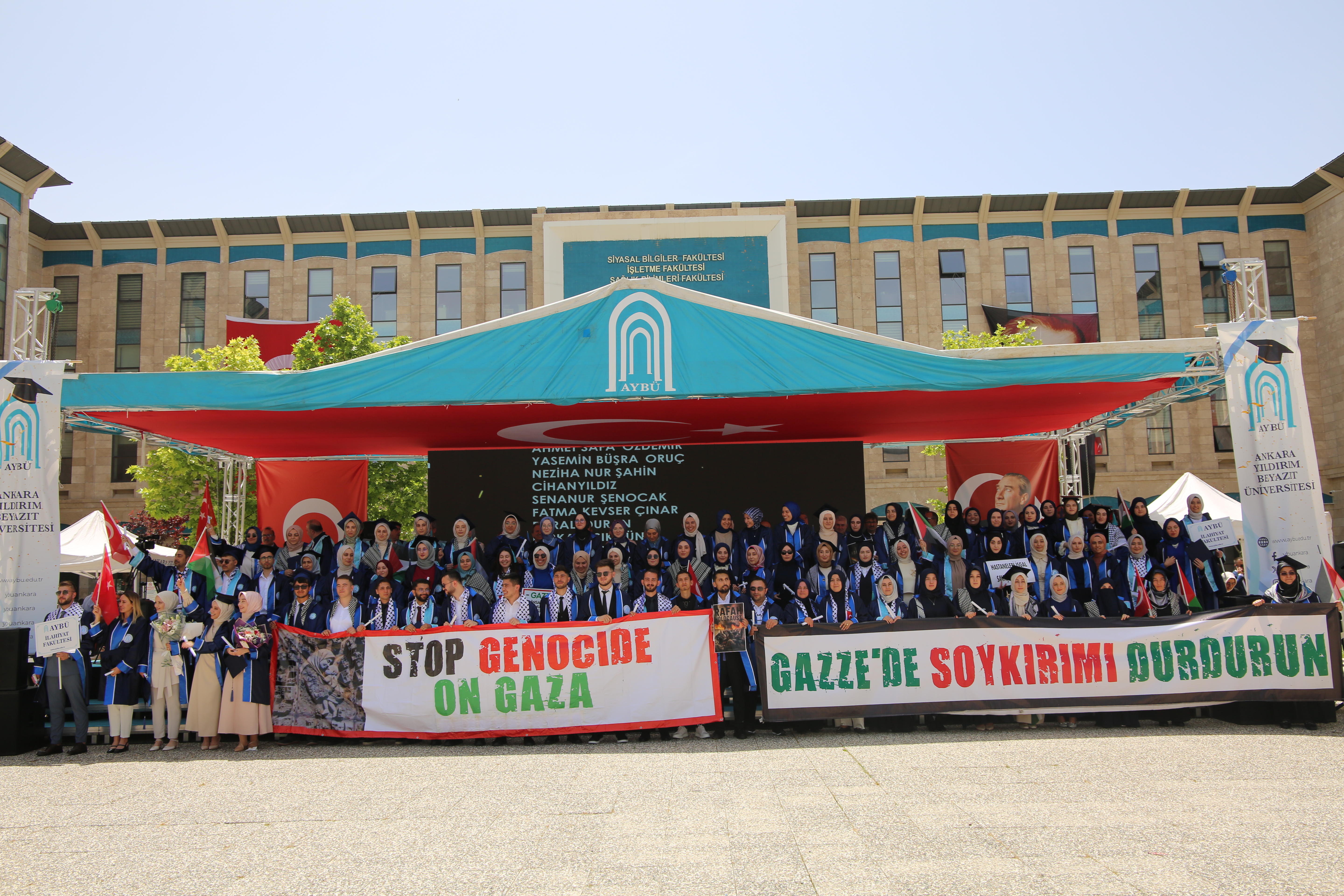 Fakültemiz 2023- 2024 yılı Mezuniyet Programını  Gerçekleştirdi.