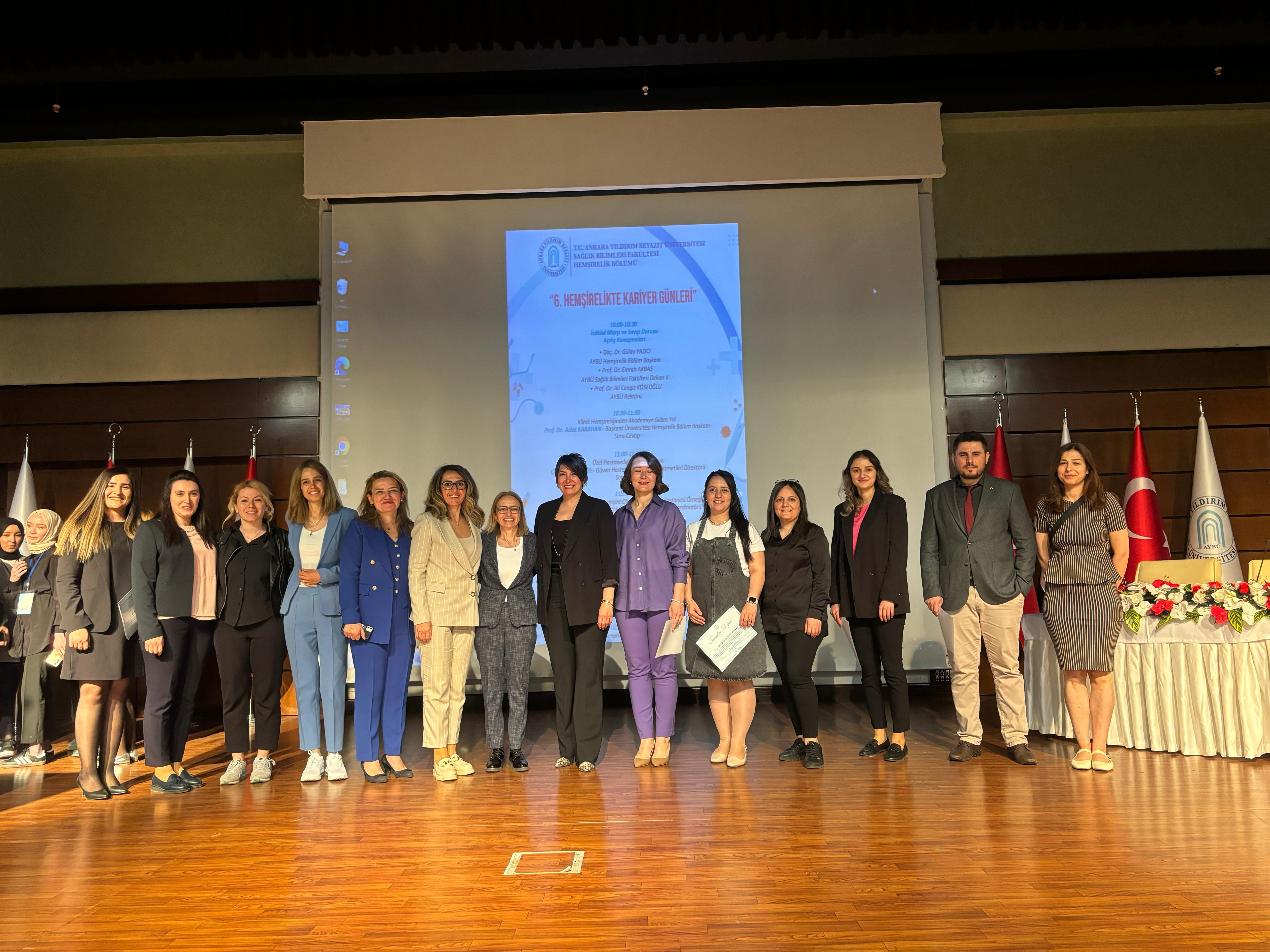 Hemşirelik Bölümü Bilimsel ve Sosyal Etkinlik Düzenleme Komisyonu ile Kariyer Planlama Komisyonu tarafından Etlik Milli İrade Binası Konferans Salonunda “Kariyer Günleri” programı 15 Mayıs 2024 tarihinde gerçekleştirilmiştir.