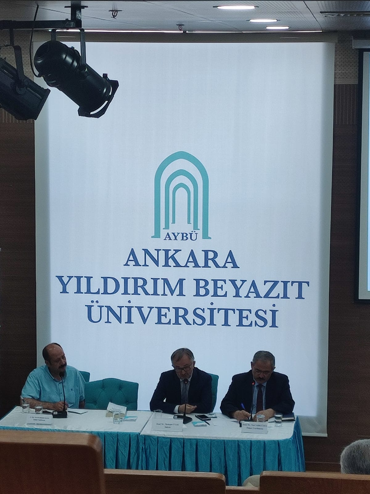 FAKÜLTEMİZDE 2021/2022  EĞİTİM ÖĞRETİM  YILI AKADEMİK GENEL KURUL TOPLANTISI GERÇEKLEŞTİRİLDİ
