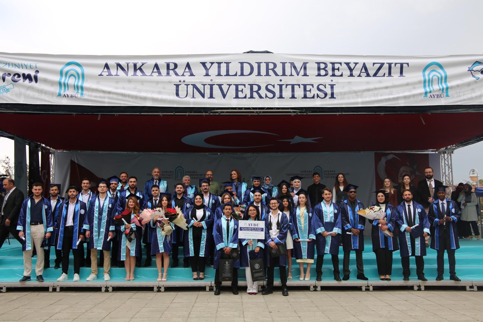 3.Dönem Lisans Öğrencilerimiz Mezun Oldu