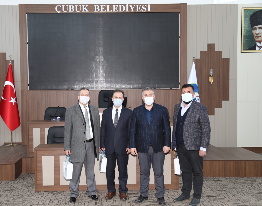 Meslek Yüksekokulumuz Yöneticilerinden Çubuk Belediye Başkanına Ziyaret
