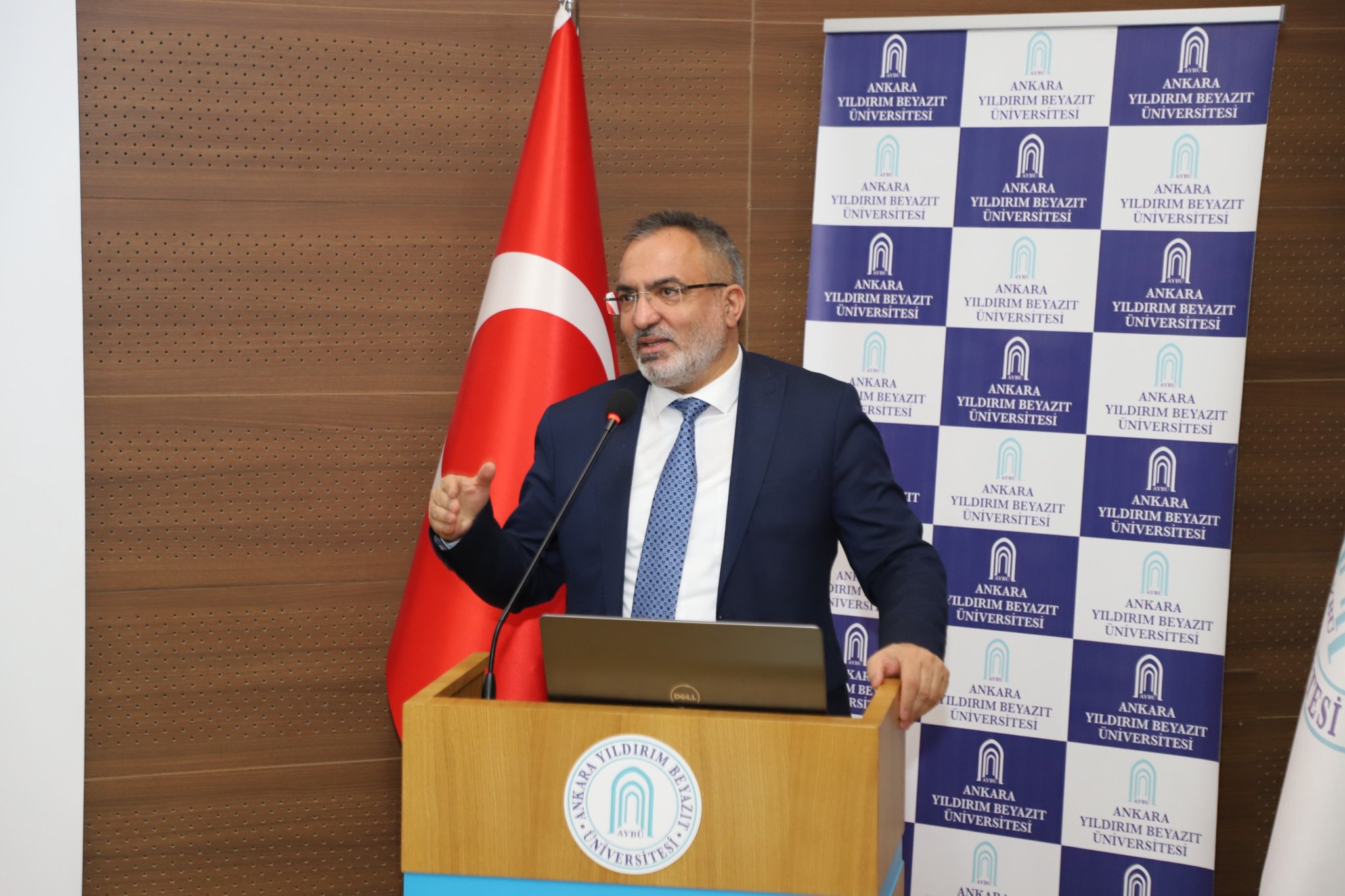 Mimarlık ve Güzel Sanatlar Fakültesi Akademik Kurul Toplantısı Gerçekleştirildi