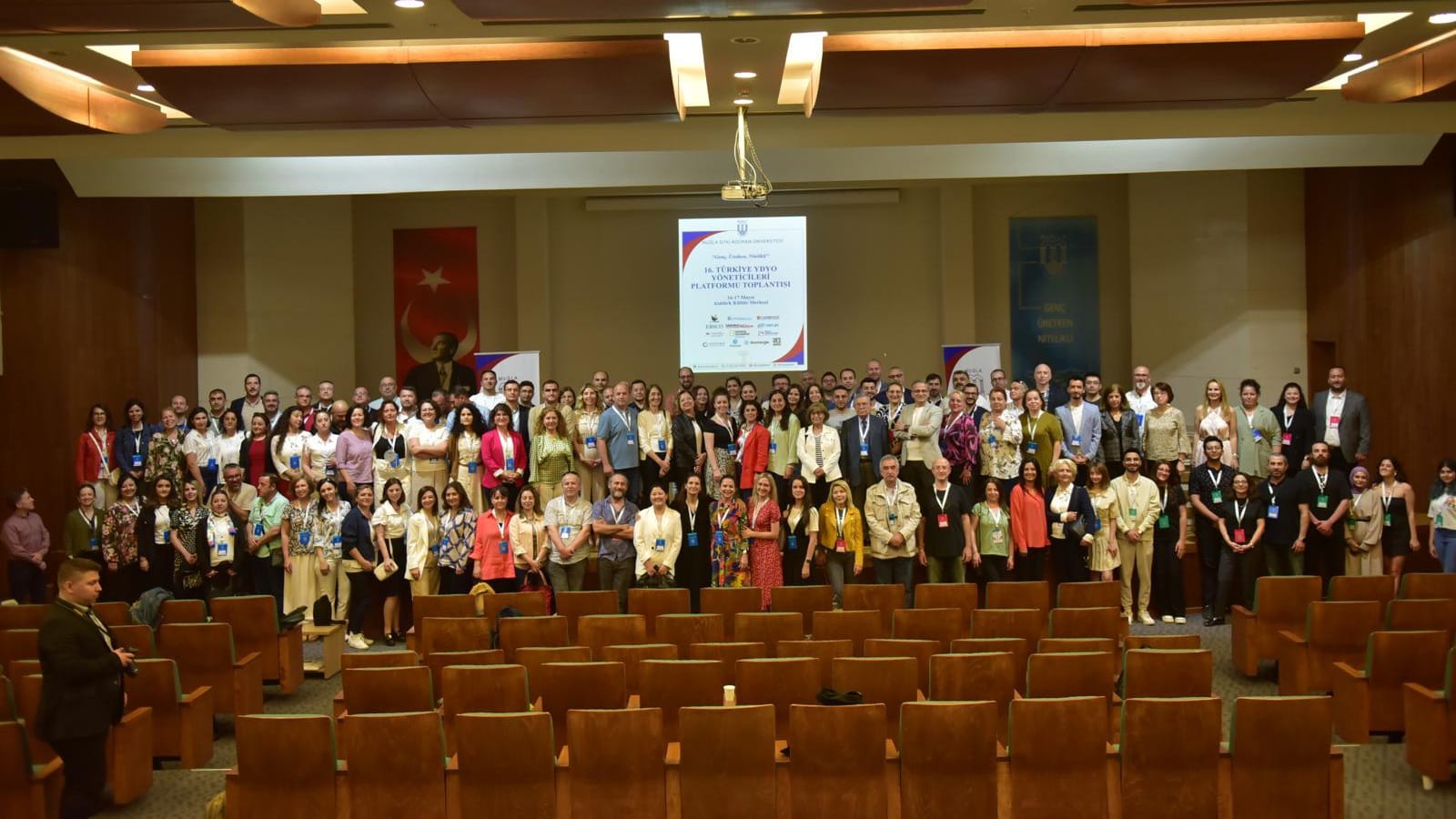 Yabancı Diller Yüksekokulları Yöneticileri Muğla Sıtkı Koçman Üniversitesinde Buluştu