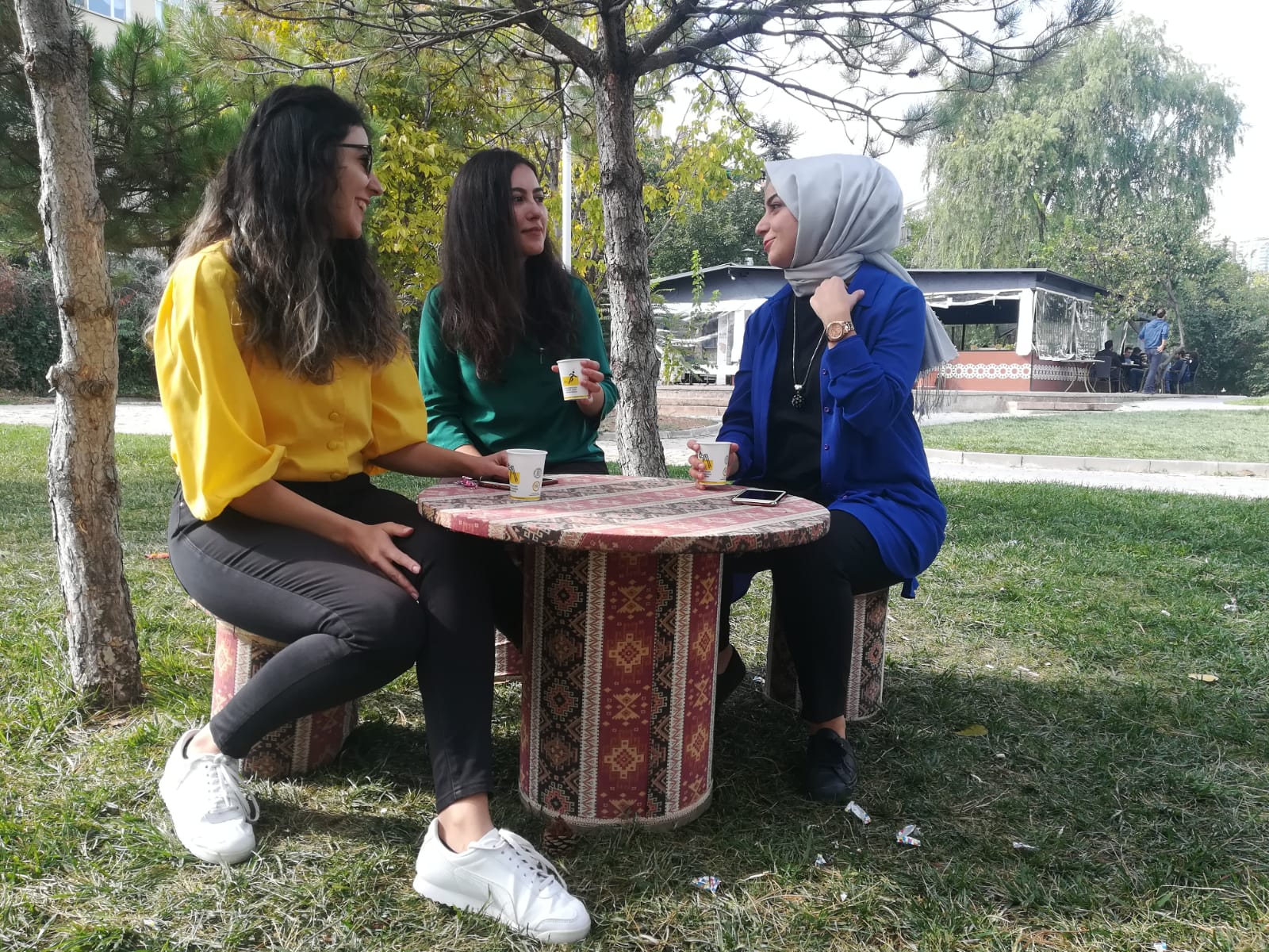 İş Sağlığı ve Güvenliği Temalı Kağıt Bardaklar Kullanıma Sunuldu