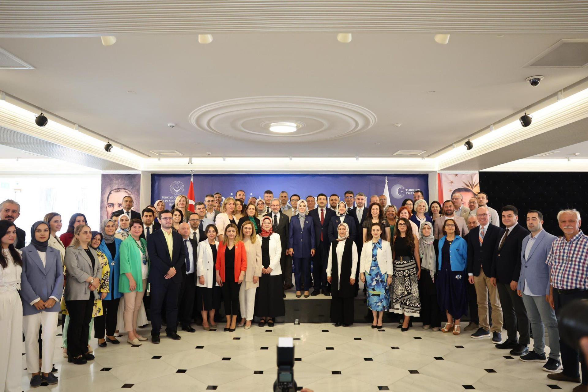 Aile ve Sosyal Hizmetler Bakanlığı Bilim Kurulu Komisyonlar Toplantısı