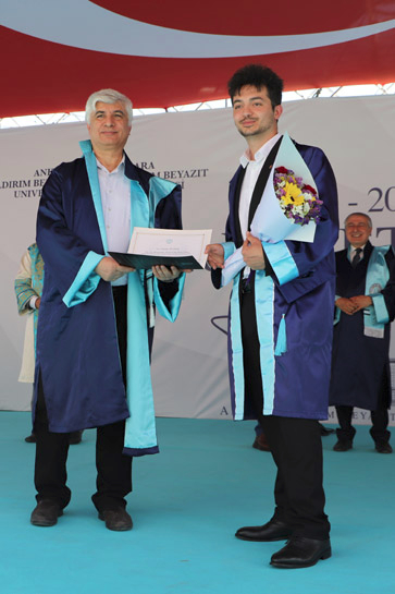 Üçüncü ödülü